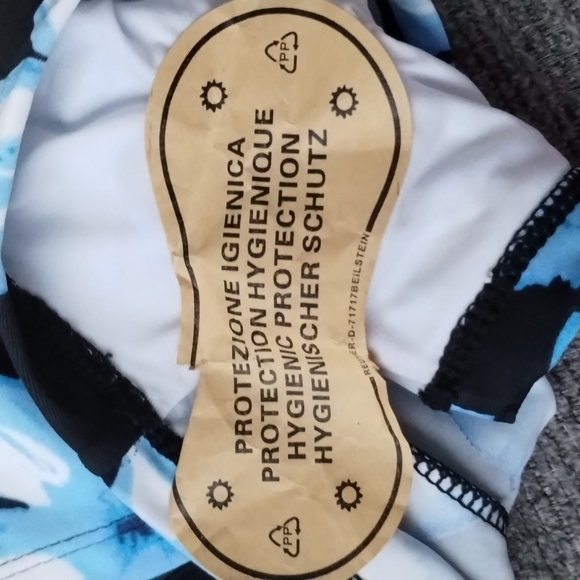 NWT COCOPEAR Women's Shaping Body One Piece Swim Dress Floral Tummy Control Sz S - Picture 16 of 16